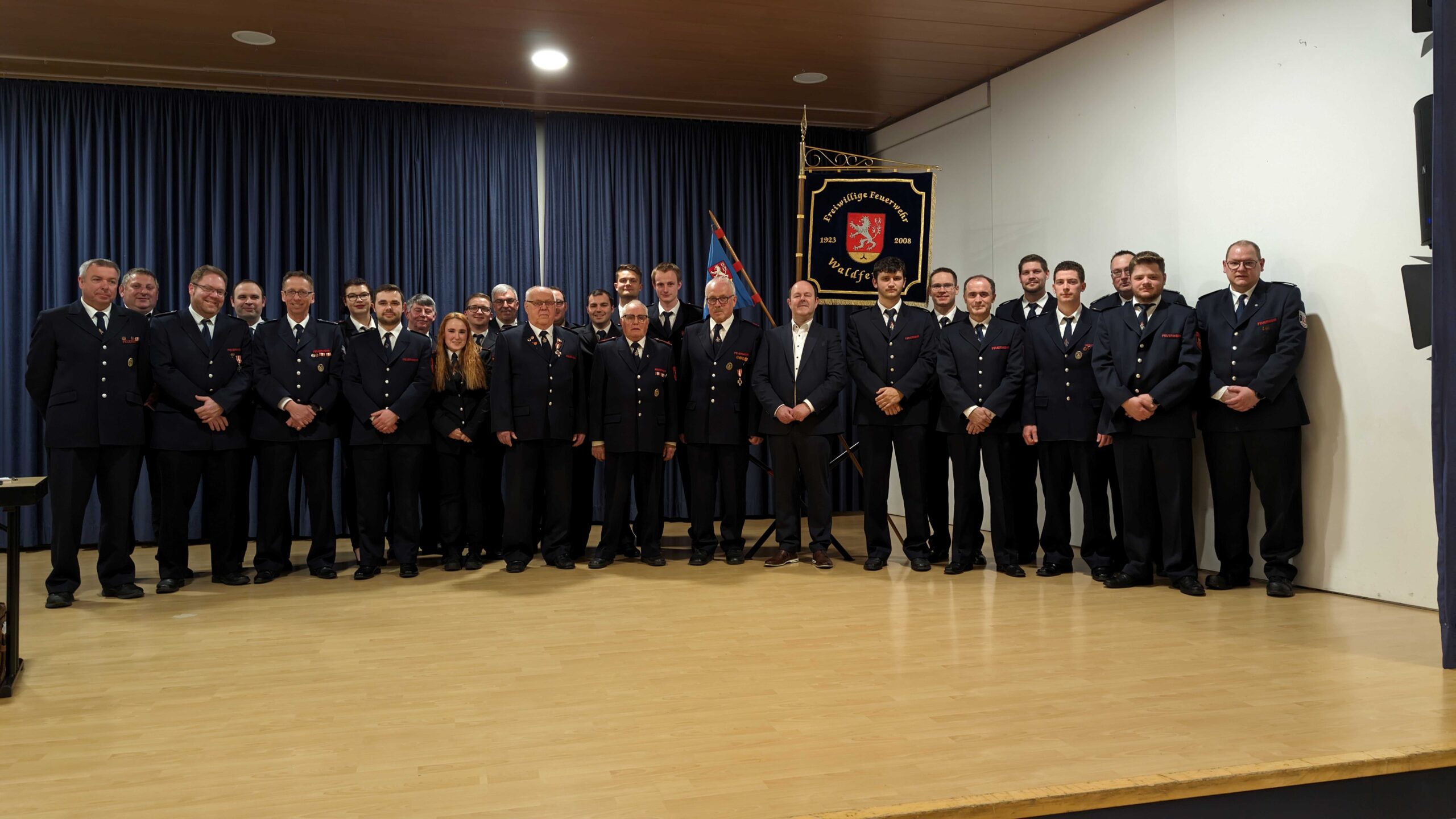 <p>Am Freitag, den 22.03.2024 fand die jährliche Jahreshauptversammlung der Feuerwehr Waldfeucht und der Jugendfeuerwehr der Gemeinde Waldfeucht statt. Die Jahreshauptversammlung […]</p>
